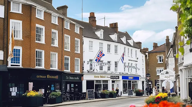 Introduction to Living in Romsey